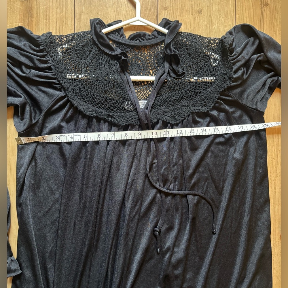 Vintage black dress - Picture 2 of 3